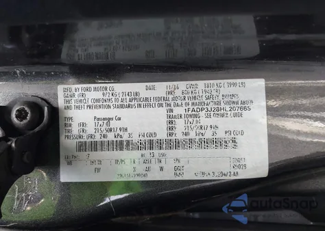 2017 Ford Focus Titanium из США, поврежденный, VIN 1FADP3J28HL207668